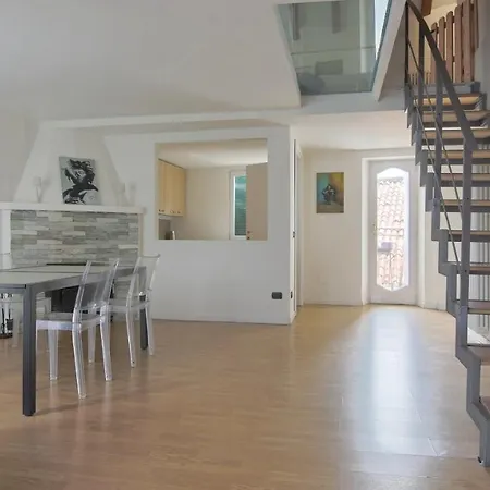 Lejlighed Italianway - Riva Soldino 9 *